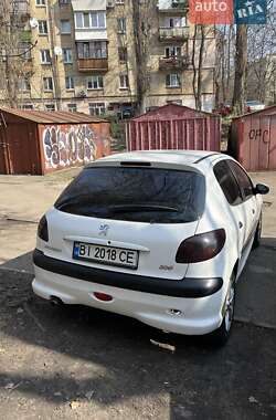 Хэтчбек Peugeot 206 2008 в Киеве