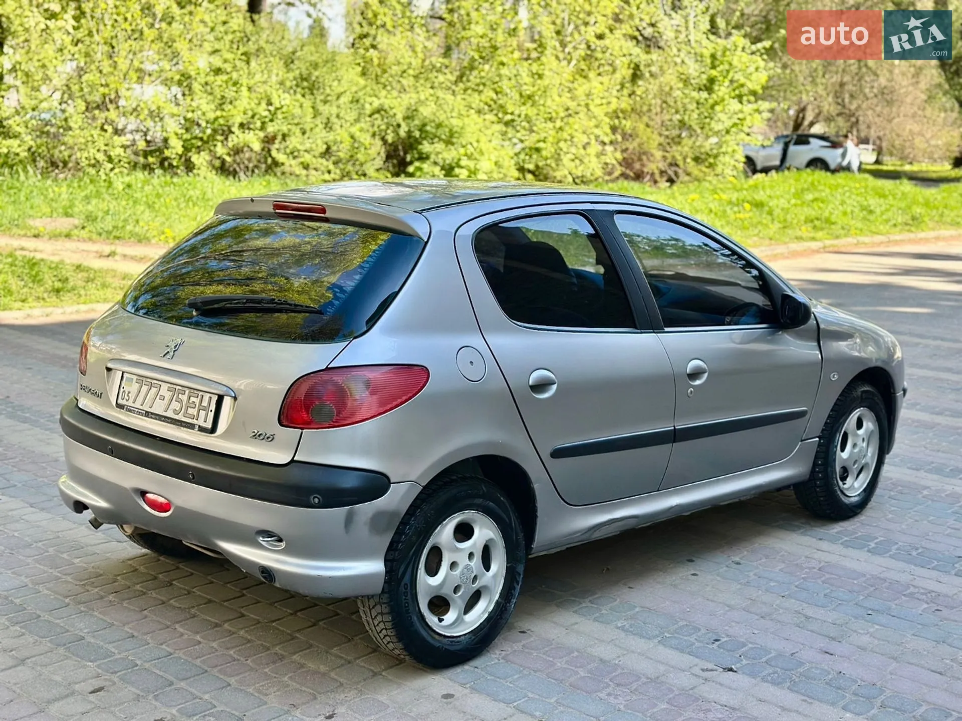 2004 Peugeot 206 - мініатюра 9