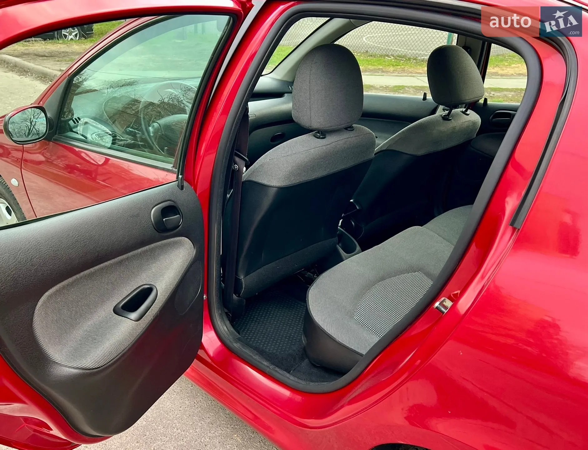2010 Peugeot 206 - мініатюра 7