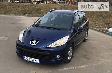 Peugeot 207 2010