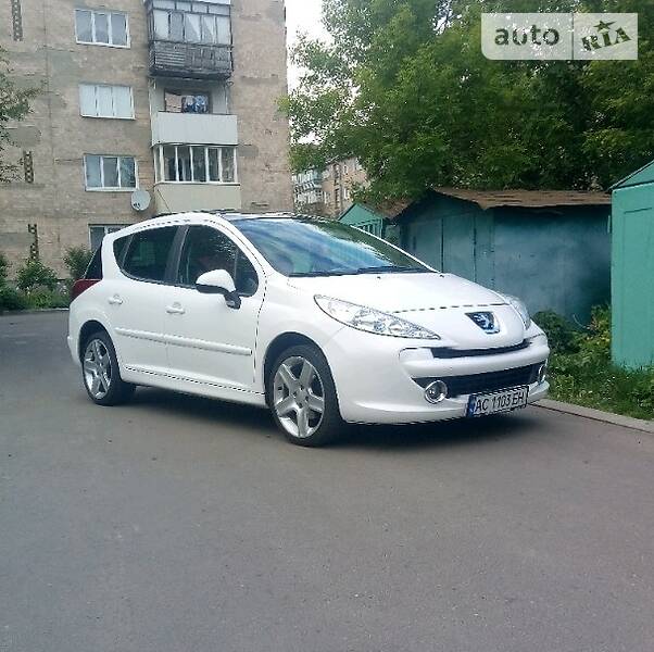 Універсал Peugeot 207 2009 в Луцьку