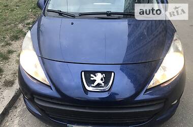 Хэтчбек Peugeot 207 2009 в Киеве