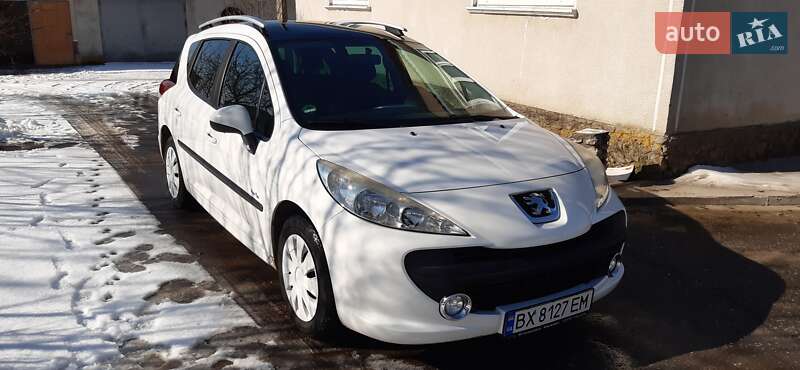 Универсал Peugeot 207 2009 в Хмельницком
