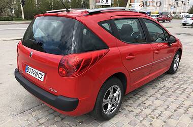 Универсал Peugeot 207 2011 в Тернополе