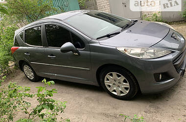 Универсал Peugeot 207 2011 в Харькове
