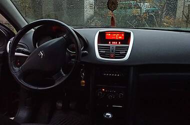 Хетчбек Peugeot 207 2009 в Житомирі