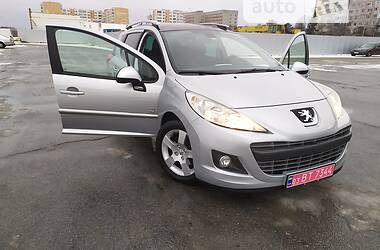 Peugeot 207 2012