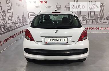 Хэтчбек Peugeot 207 2012 в Киеве