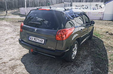 Универсал Peugeot 207 2011 в Краснокутске