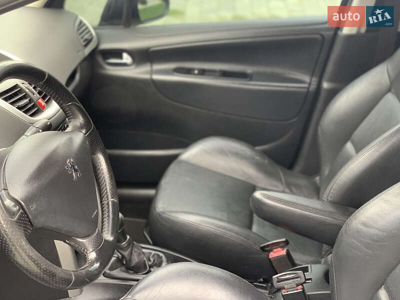 Хэтчбек Peugeot 207 2008 в Дубно фото 28 Хэтчбек Peugeot 207 2008 в Дубно