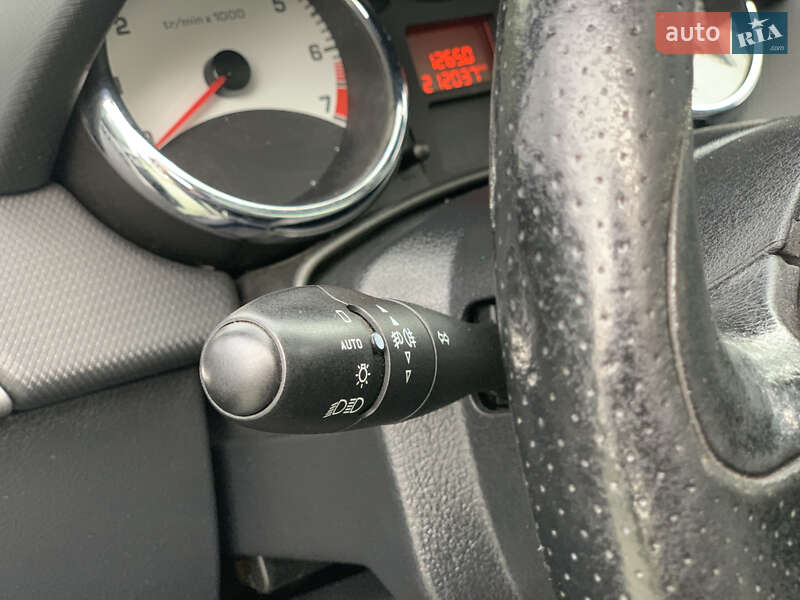 Хэтчбек Peugeot 207 2008 в Дубно фото 40 Хэтчбек Peugeot 207 2008 в Дубно