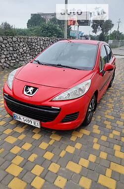 Peugeot 207 2011