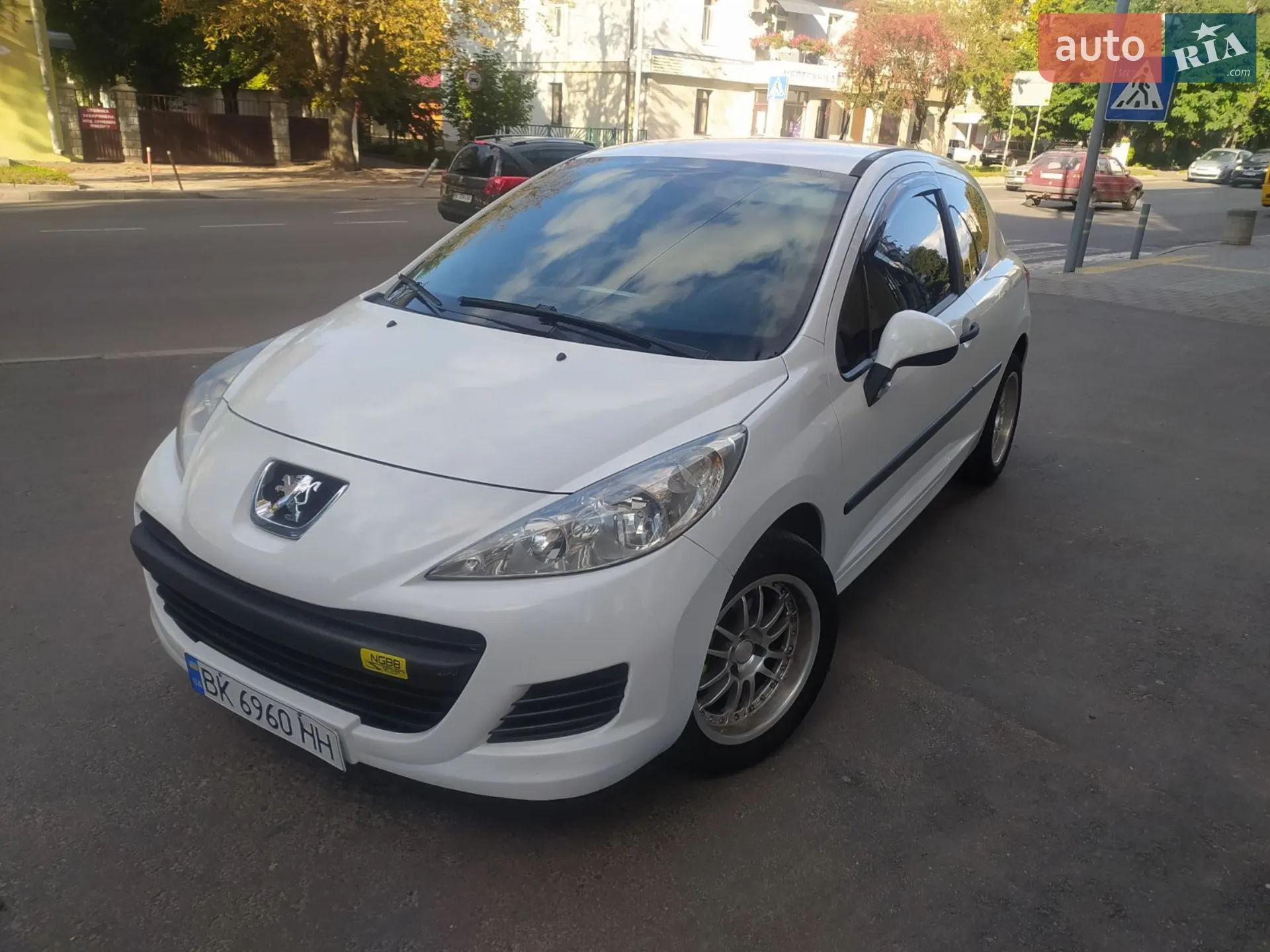2010 Peugeot 207 - фото 1