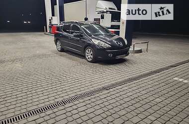 Универсал Peugeot 207 2008 в 