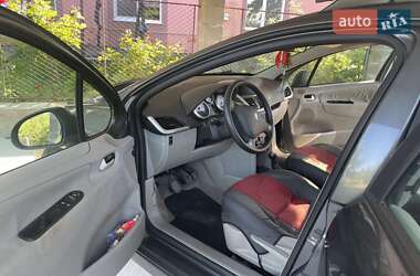 Универсал Peugeot 207 2008 в Иршаве