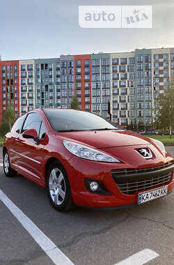 Peugeot 207 2011 Peugeot 207 2011