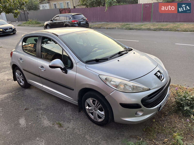 Peugeot 207 2008