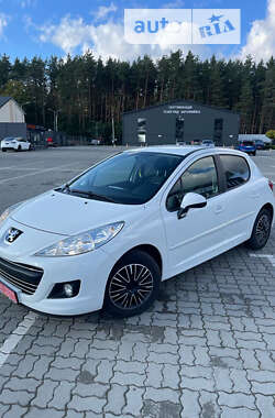 Peugeot 207 2010