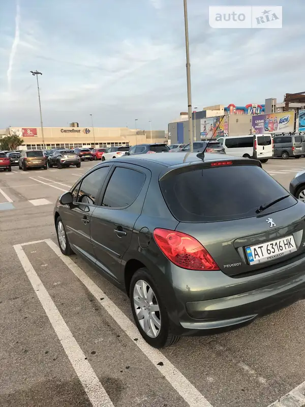 Peugeot 207 2006