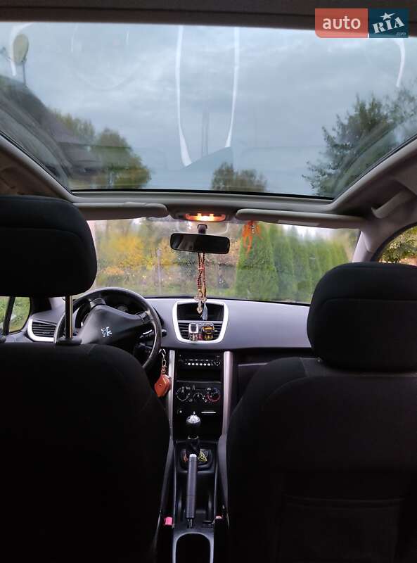 Универсал Peugeot 207 2007 в Кременце фото 6 Универсал Peugeot 207 2007 в Кременце