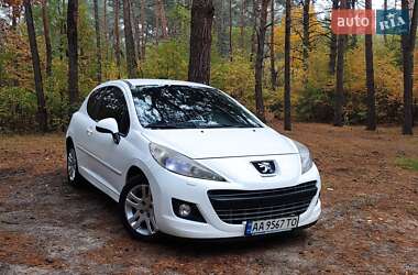 Peugeot 207 2011