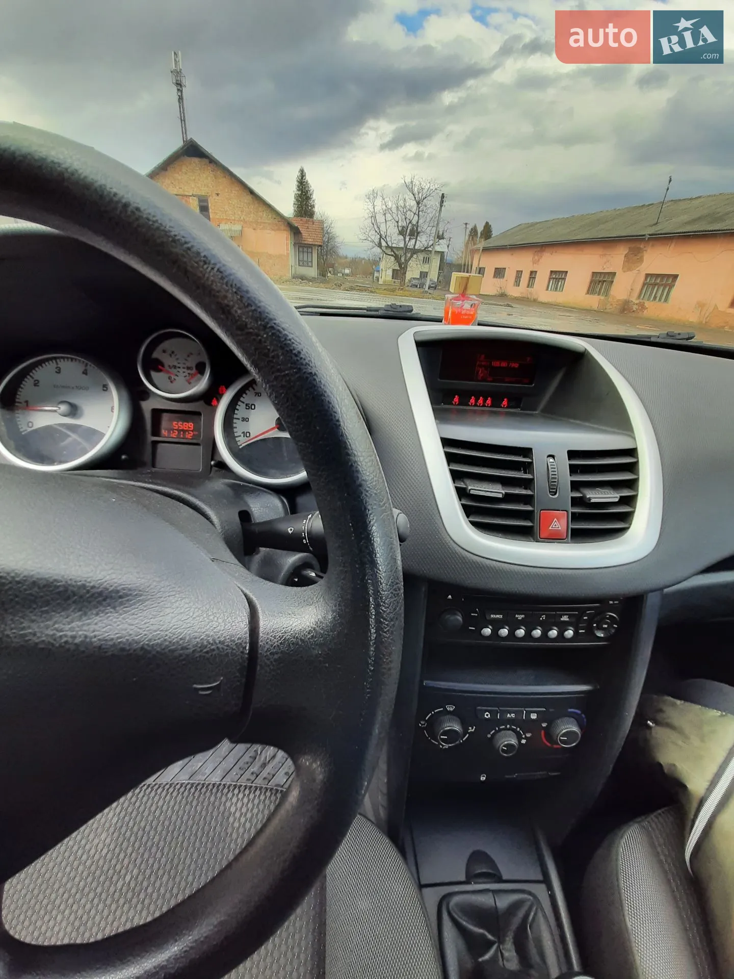 2010 Peugeot 207 - мініатюра 14