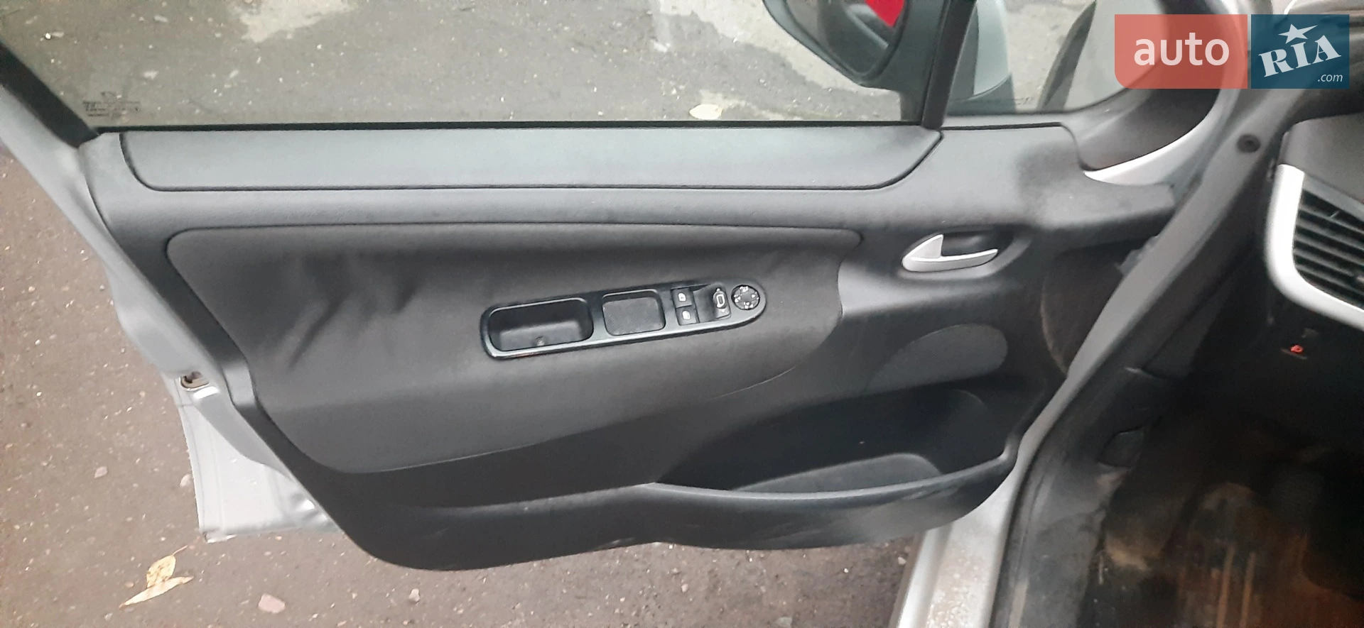 2010 Peugeot 207 - мініатюра 17