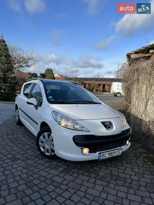 Peugeot 207 2009