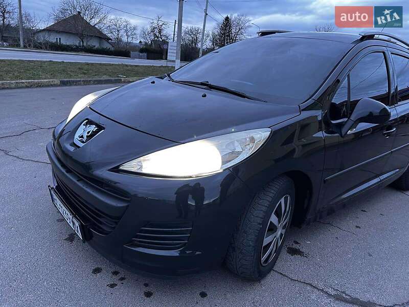 Універсал Peugeot 207 2010 в Дрогобичі