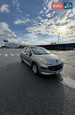 Хэтчбек Peugeot 207 2007 в Днепре