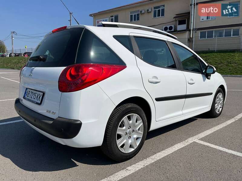 Універсал Peugeot 207 2010 в Вінниці