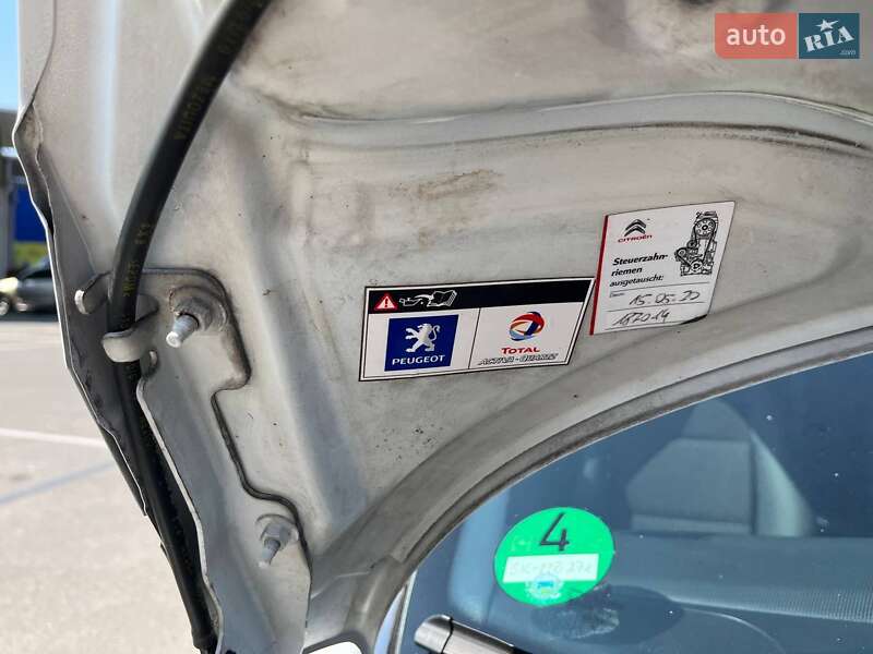 Універсал Peugeot 207 2010 в Вінниці