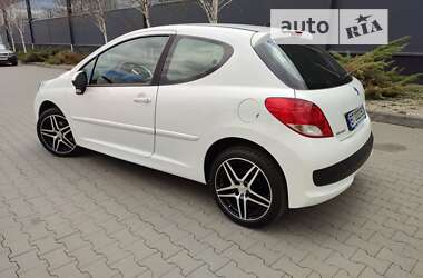 Хэтчбек Peugeot 207 2011 в Белой Церкви