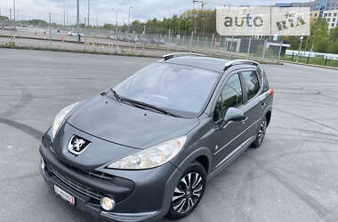 Универсал Peugeot 207 2008 в Львове