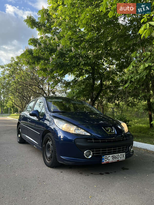 Хетчбек Peugeot 207 2006 в Дрогобичі