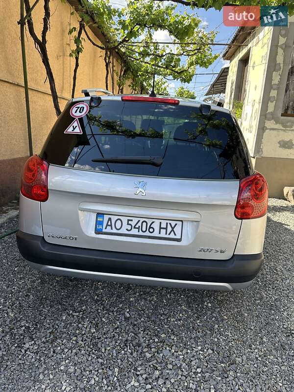 Універсал Peugeot 207 2007 в Ужгороді