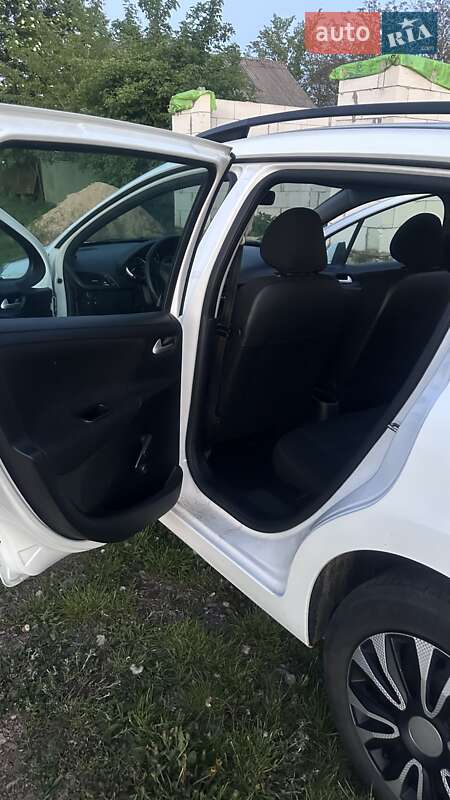 Універсал Peugeot 207 2008 в Житомирі