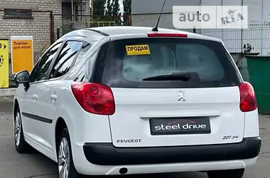 Peugeot 207 2010