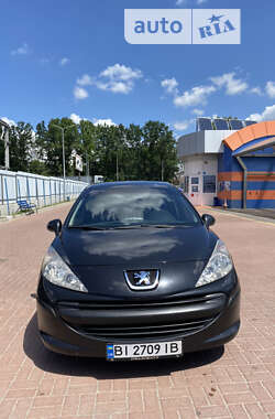 Хэтчбек Peugeot 207 2006 в Полтаве