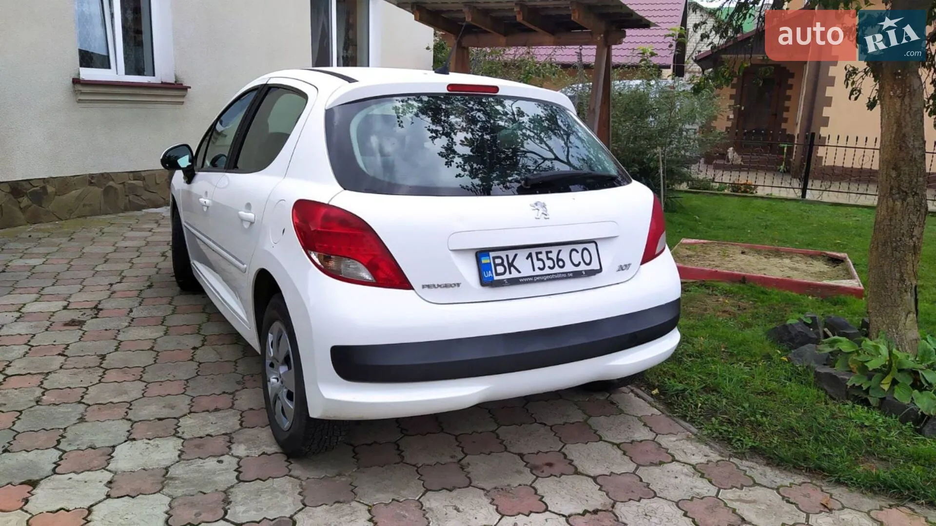 2010 Peugeot 207 - мініатюра 2