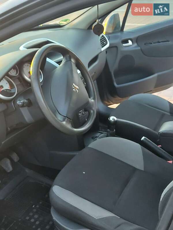 Універсал Peugeot 207 2007 в Києві