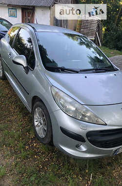 Хетчбек Peugeot 207 2007 в Каневі