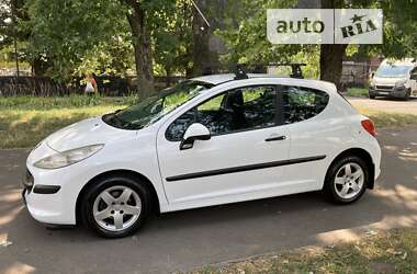 Хэтчбек Peugeot 207 2008 в Киеве