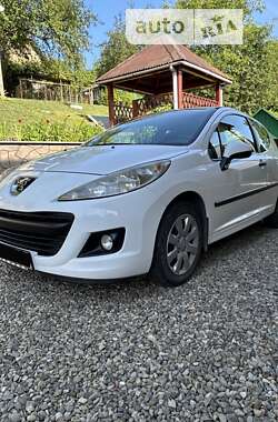 Peugeot 207 2010