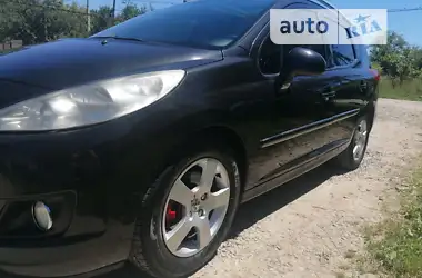Peugeot 207 2010