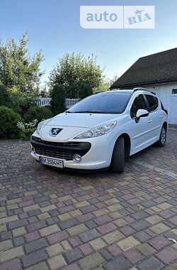 Универсал Peugeot 207 2008 в Дубно