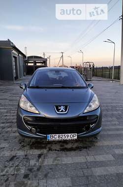 Хетчбек Peugeot 207 2008 в Львові