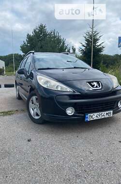 Универсал Peugeot 207 2009 в Самборе