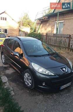 Peugeot 207 2011