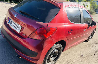 Хэтчбек Peugeot 207 2007 в Житомире